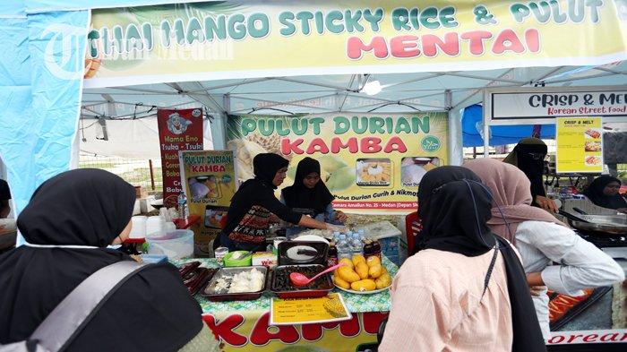 soto-medan-kuliner-khas.jpg Semangkuk Soto Medan dengan kuah santan gurih khas Sumatera Utara