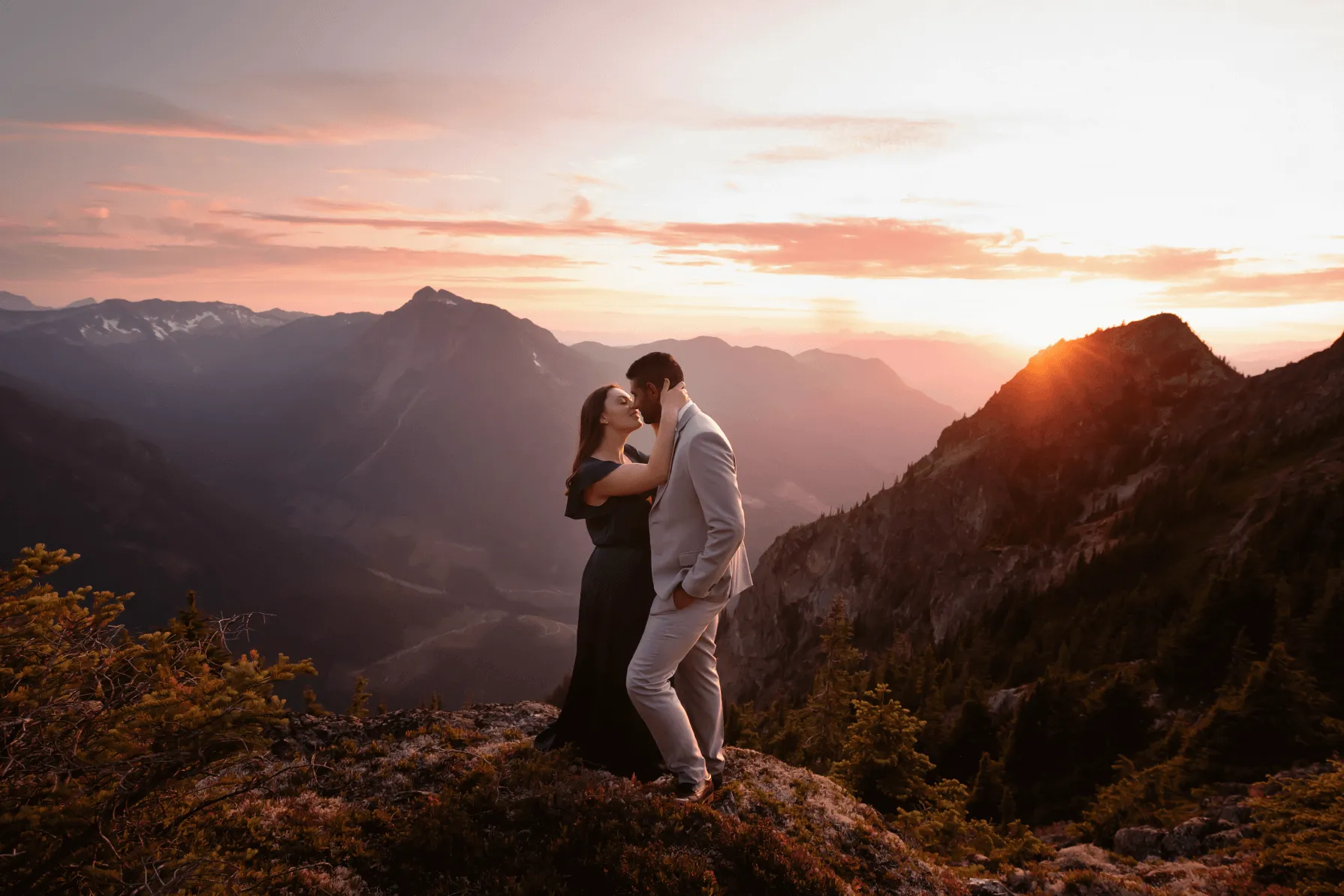 Fotografi Urban Fig untuk merek, potret, dan pernikahan dengan gaya modern