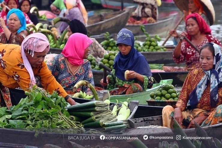 Kegiatan komunitas dalam melestarikan budaya lokal Indonesia