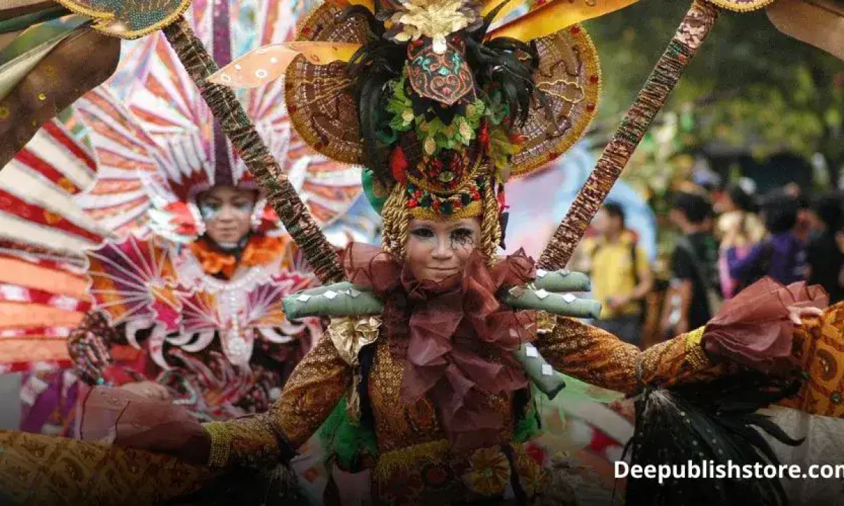 Kegiatan komunitas dalam melestarikan budaya lokal Indonesia