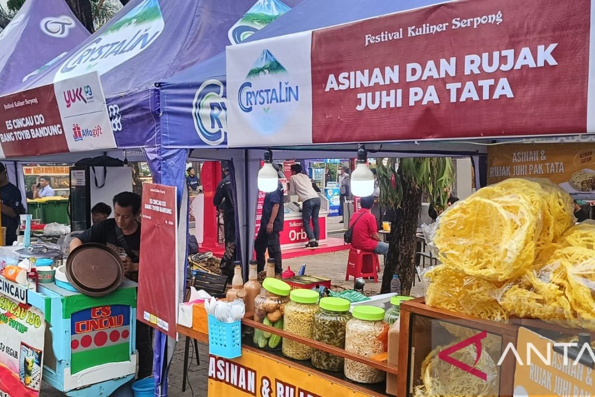 UMKM Kuliner Lokal dan Strategi Bisnis Makanan UMKM kuliner lokal mengembangkan produk makanan dengan kemasan menarik